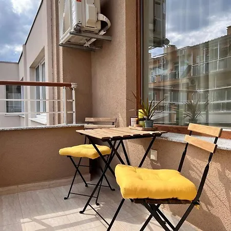 Apartment Seaside Tyndzha Pomorie