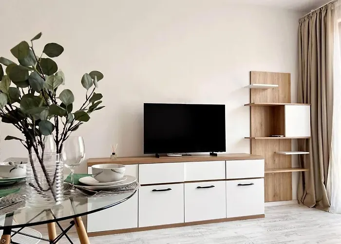 Seaside Tyndzha Apartment