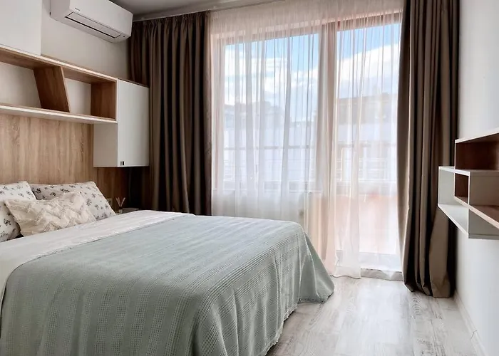 Seaside Tyndzha Apartment